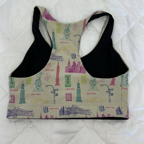 Terez DuoKnit Leggings & Sports Bra Set in NYC Doodle - Picture 5 of 6